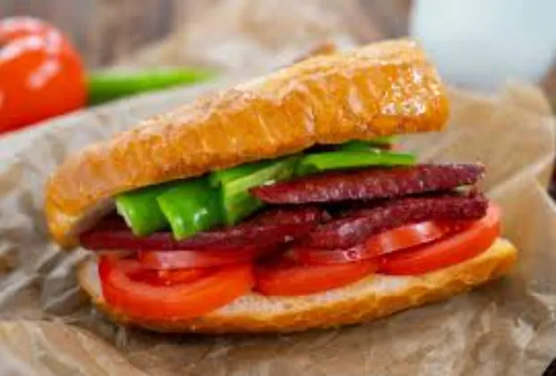 Sucuk Ekmek