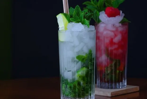Fruit Mojito (Strawberry, Apple)