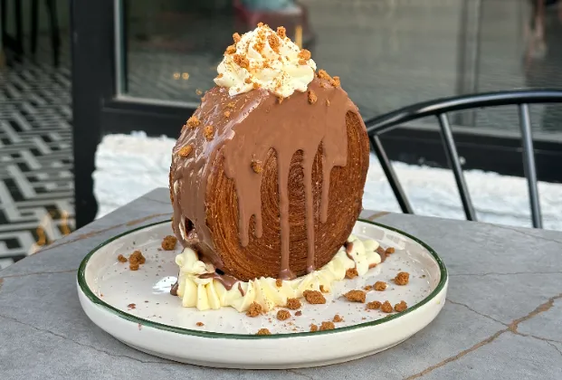 Chocolate Croissant Roll