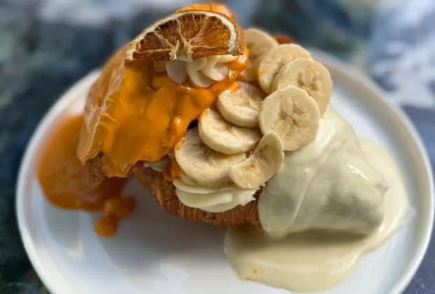 Orange Premium Croissant