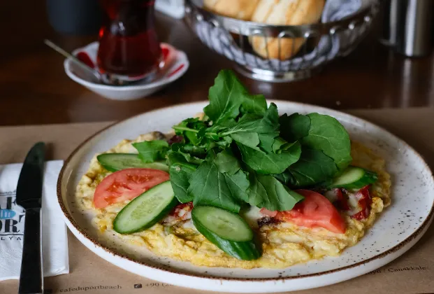 Pizza Omelette