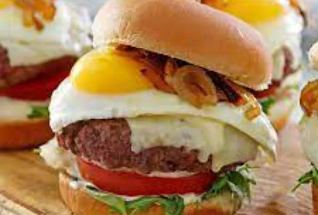 Egg & Roll Burger
