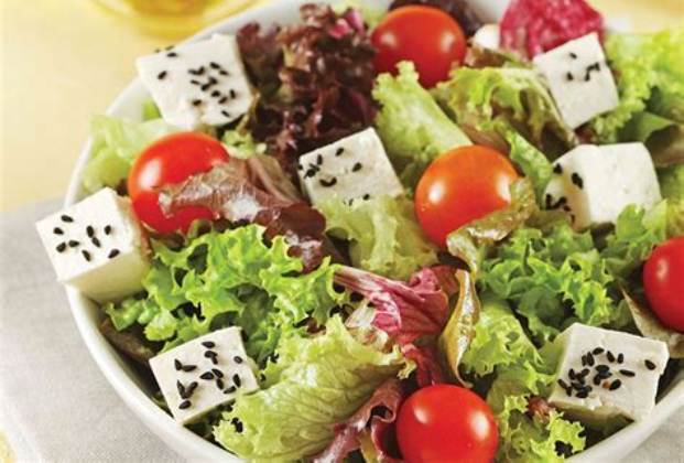 Mediterranean Salad