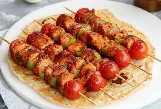 Chicken şiş