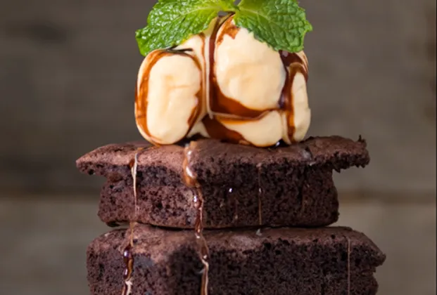 Dondurmalı Brownie