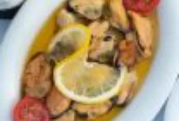 Smoked mussels