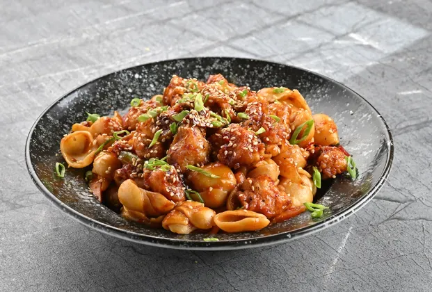 Spicy crispy chicken orecchiette