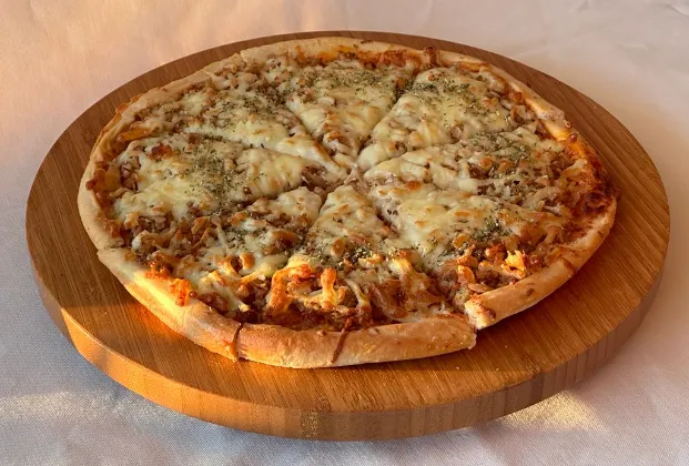 Extra Chicken Pizza