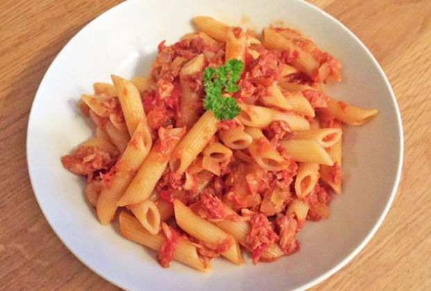 Penne with tuna