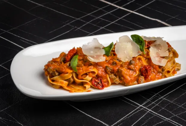 Fettuccine with ragù