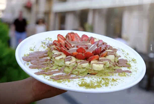 Dubai Waffle