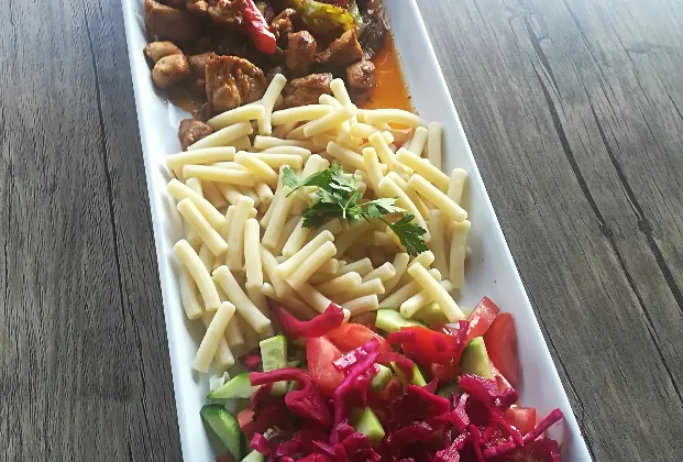 Pan-cooked chicken menu