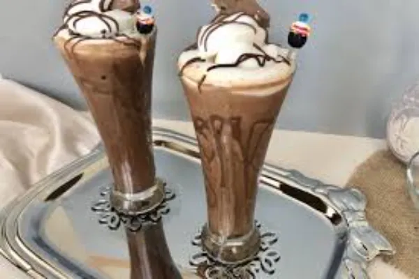 Melon iced chocolate