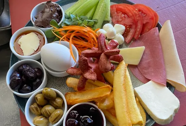 Breakfast plate