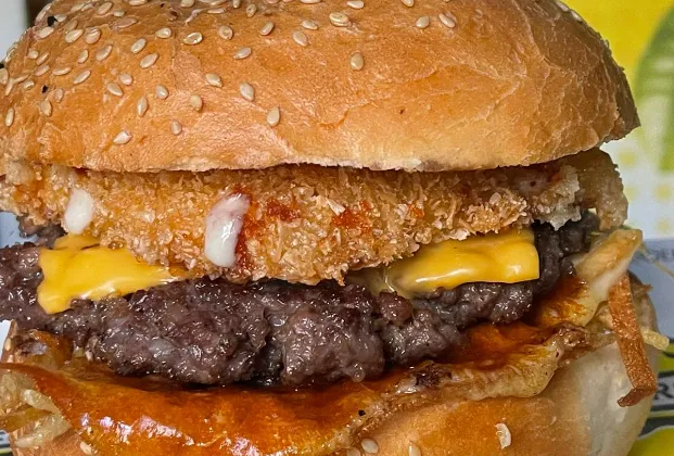 Mozza Burger