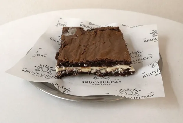 White chocolate brownie
