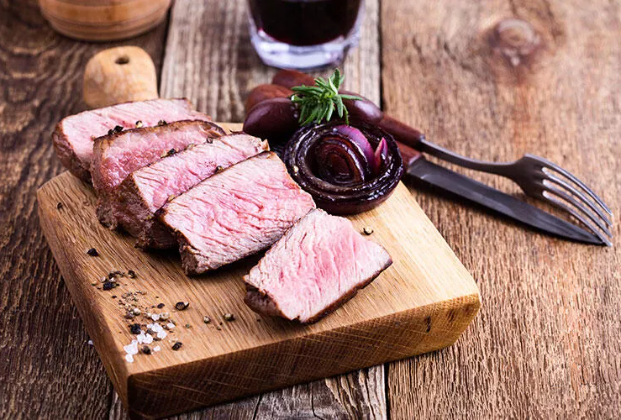Lokum-style beef tenderloin slices
