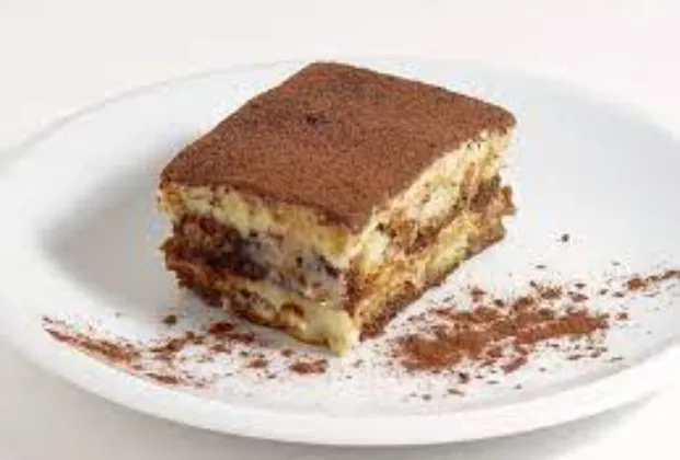 Tiramisu Cake