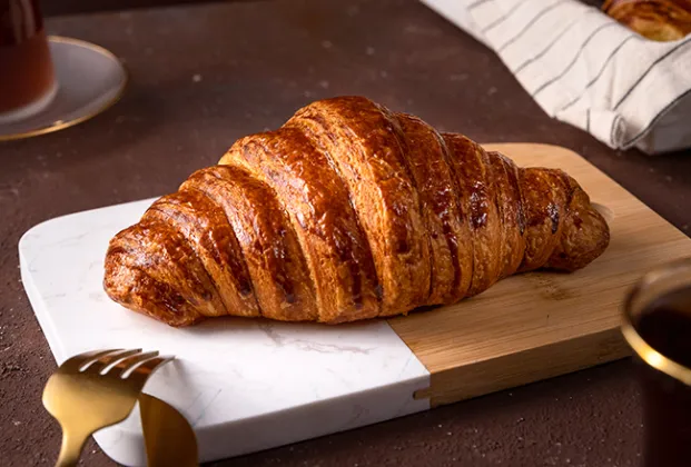 Egg croissant