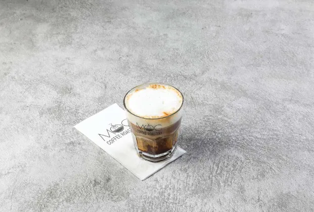 Iced macchiato
