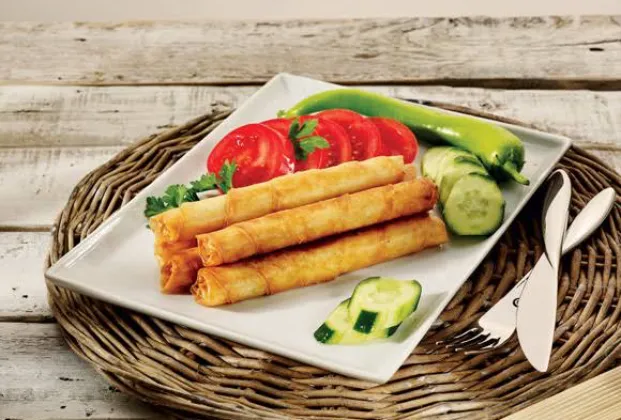 Sigara böreği (6 pieces)