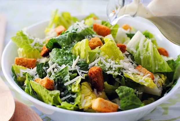 Chicken Classic Caesar Salad