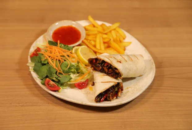 Venetian-style chicken wrap