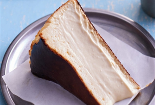 San Sebastian cheesecake