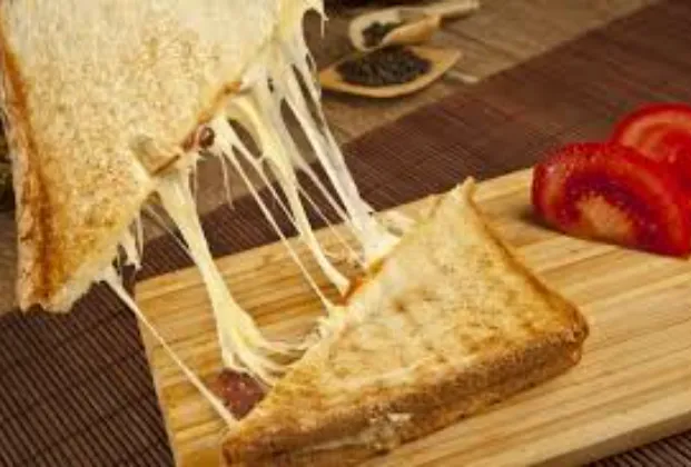 Double Cheese Toast