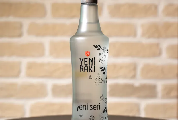 Yeni Rakı Yeni Seri (20 cl)