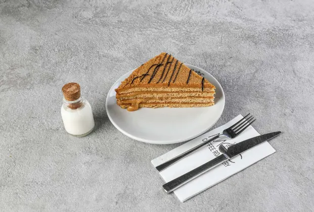 Marlenka Honey Walnut Cake