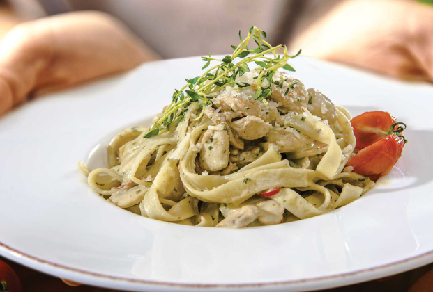 Fettuccine Alfredo