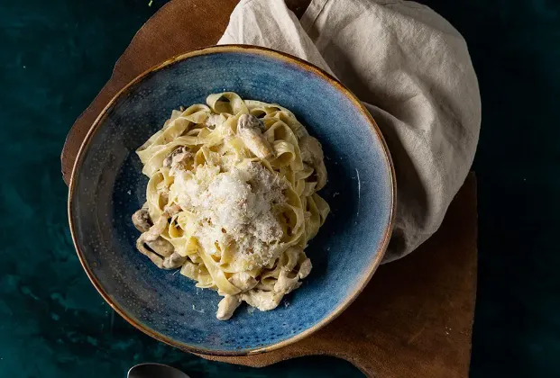 Chicken Fettuccine Alfredo