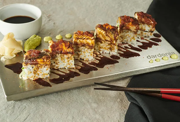 Dragon Roll (8 pcs)