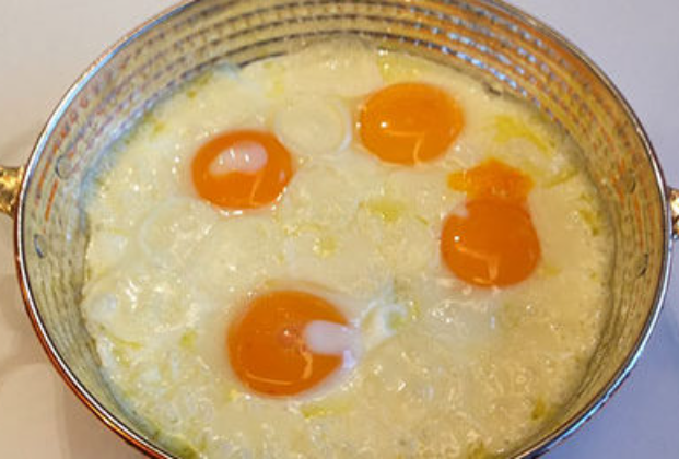 Turkish fried eggs