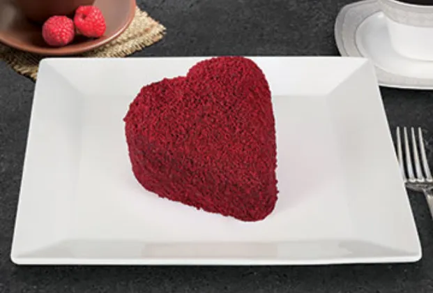 Heart-shaped mono cake