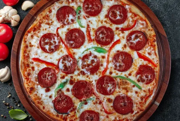 Sucuk Pizza