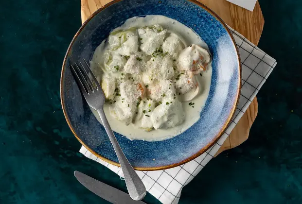 Three-color tortellini