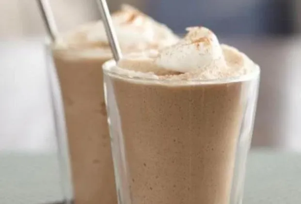 Iced vanilla cappuccino