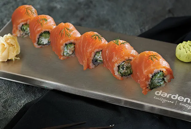 Salmon Ikura Roll (8 pcs)