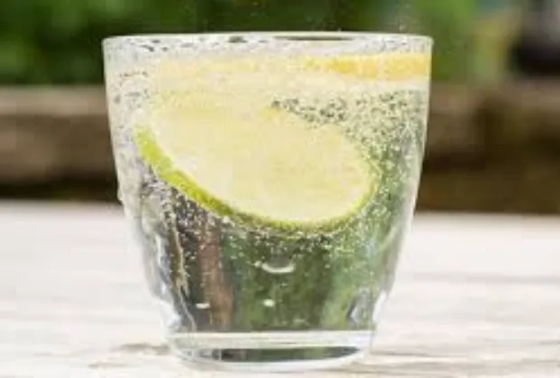 Sparkling mineral water