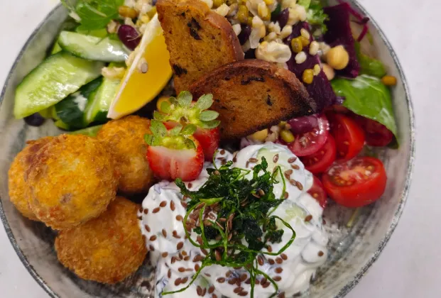 Crispy Tulum Cheese Bowl
