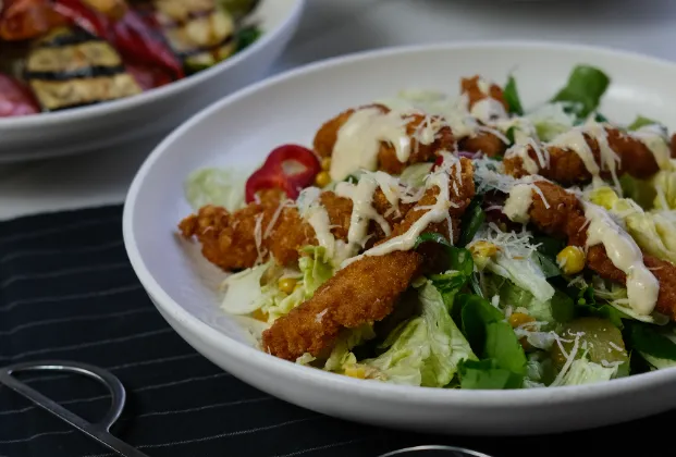Crispy chicken salad