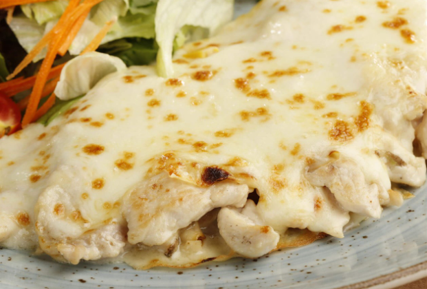 Chicken and mushroom crepe