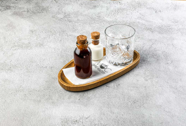 Cold brew glass bottle
