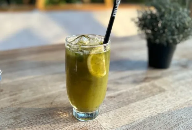 Basil lemonade