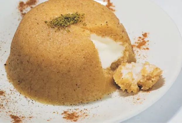 Semolina Halva with Ice Cream