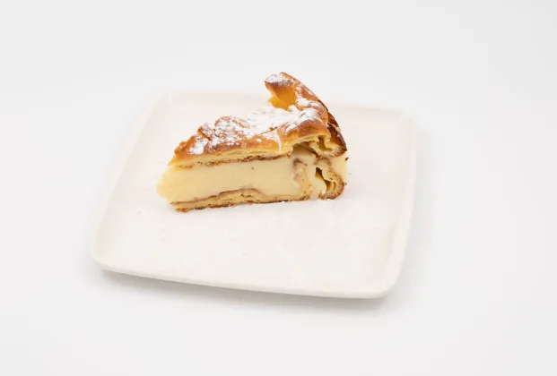 Karpatka (Carpathian cake)