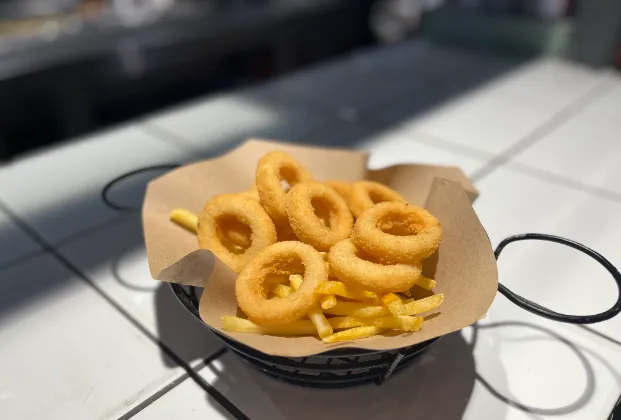 Onion rings with French fries