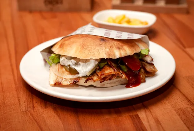 Chicken Tombik Sandwich